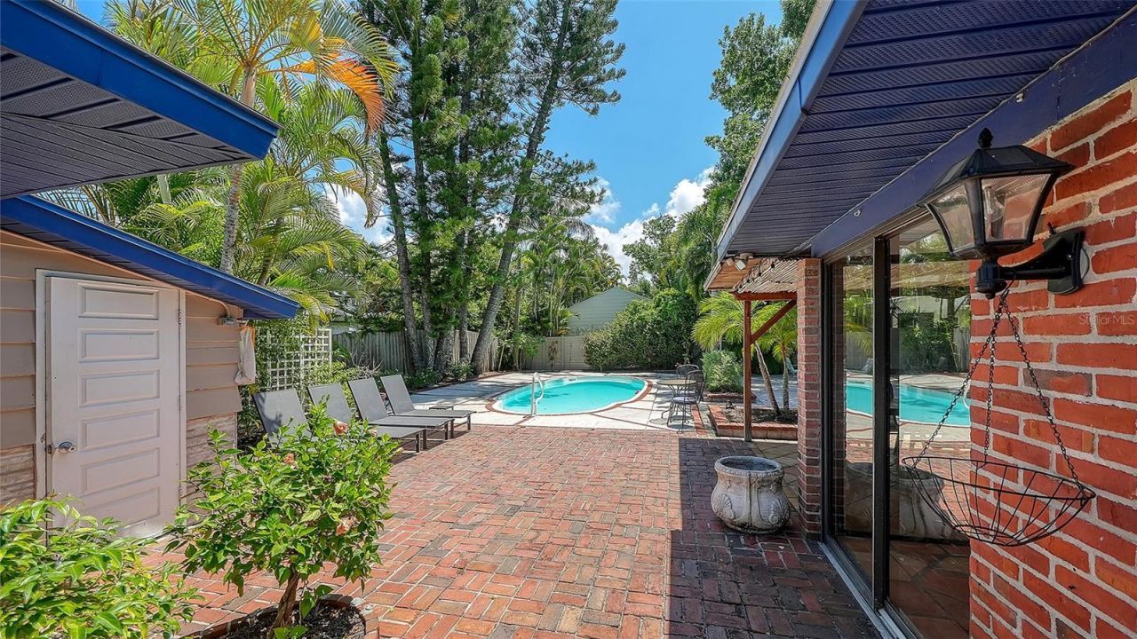 1127 S Osprey Avenue, Sarasota, FL 34236 Photo