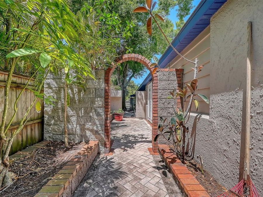 Property Image 57