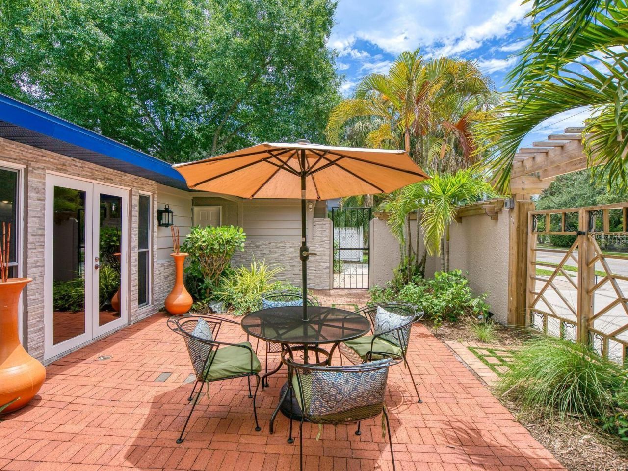 1127 S Osprey Avenue, Sarasota, FL 34236 Photo