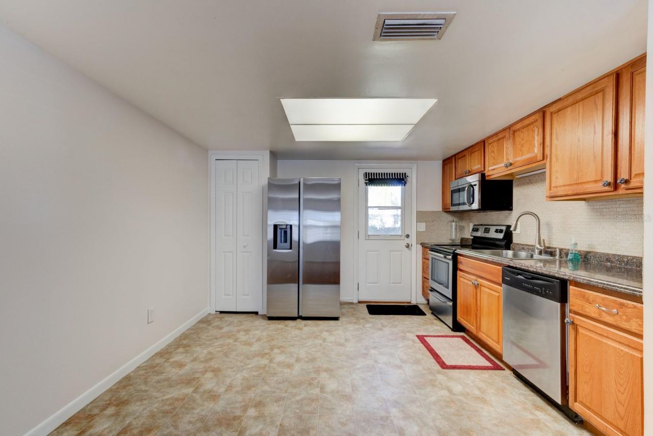 712-714 Oakwood Avenue, New Smyrna Beach, FL 32169 Photo