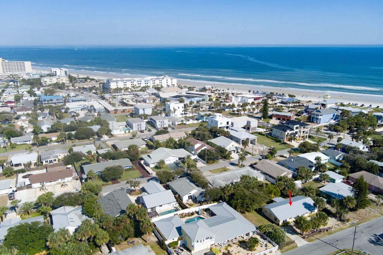 712-714 Oakwood Avenue, New Smyrna Beach, FL 32169 Photo