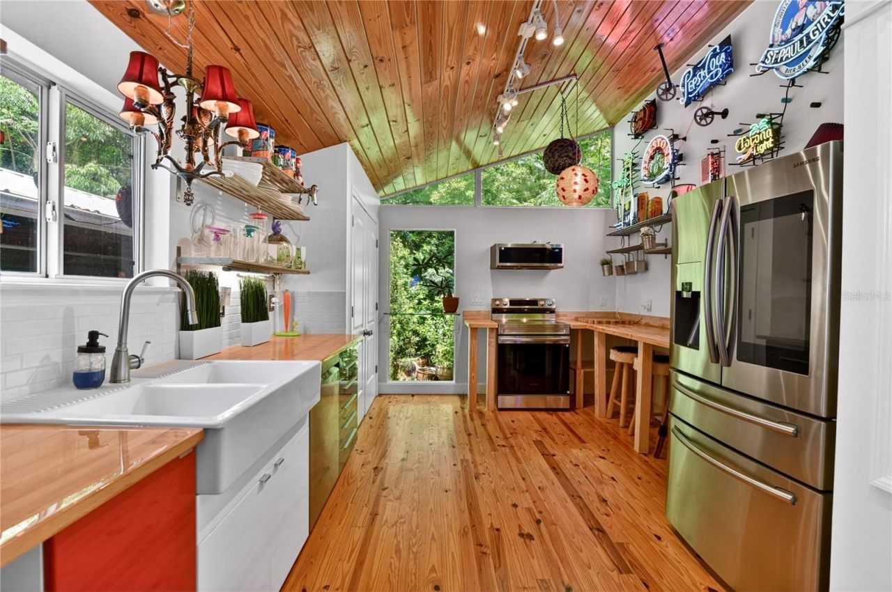 3717 Laughlin Road, Zellwood, FL 32798 Photo