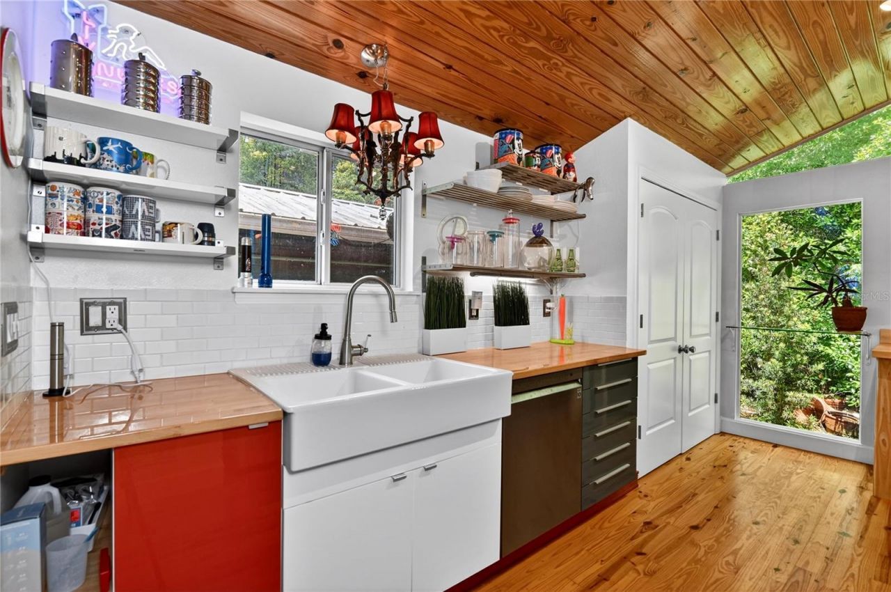 3717 Laughlin Road, Zellwood, FL 32798 Photo