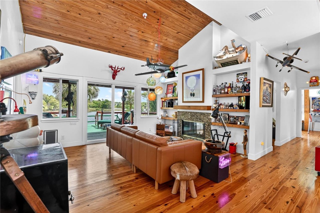 3717 Laughlin Road, Zellwood, FL 32798 Photo