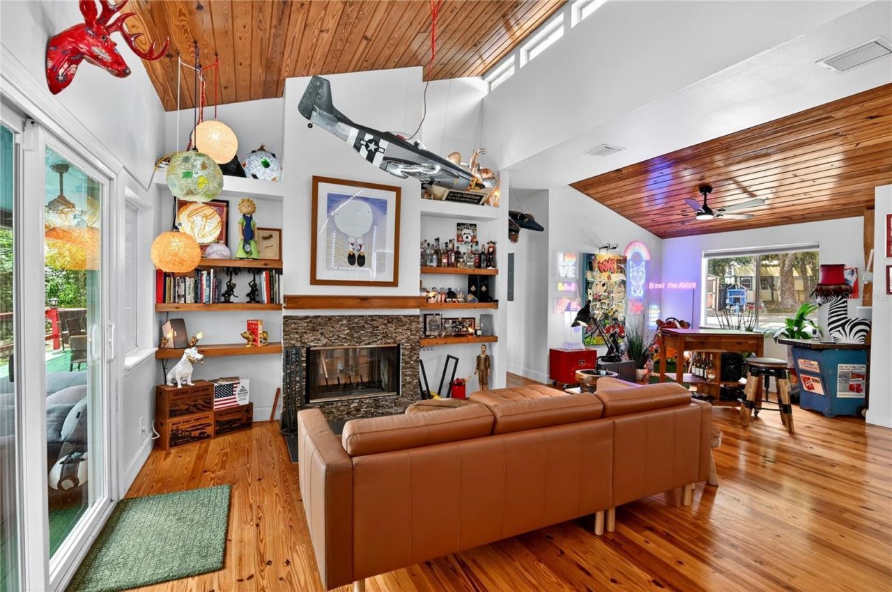 3717 Laughlin Road, Zellwood, FL 32798 Photo