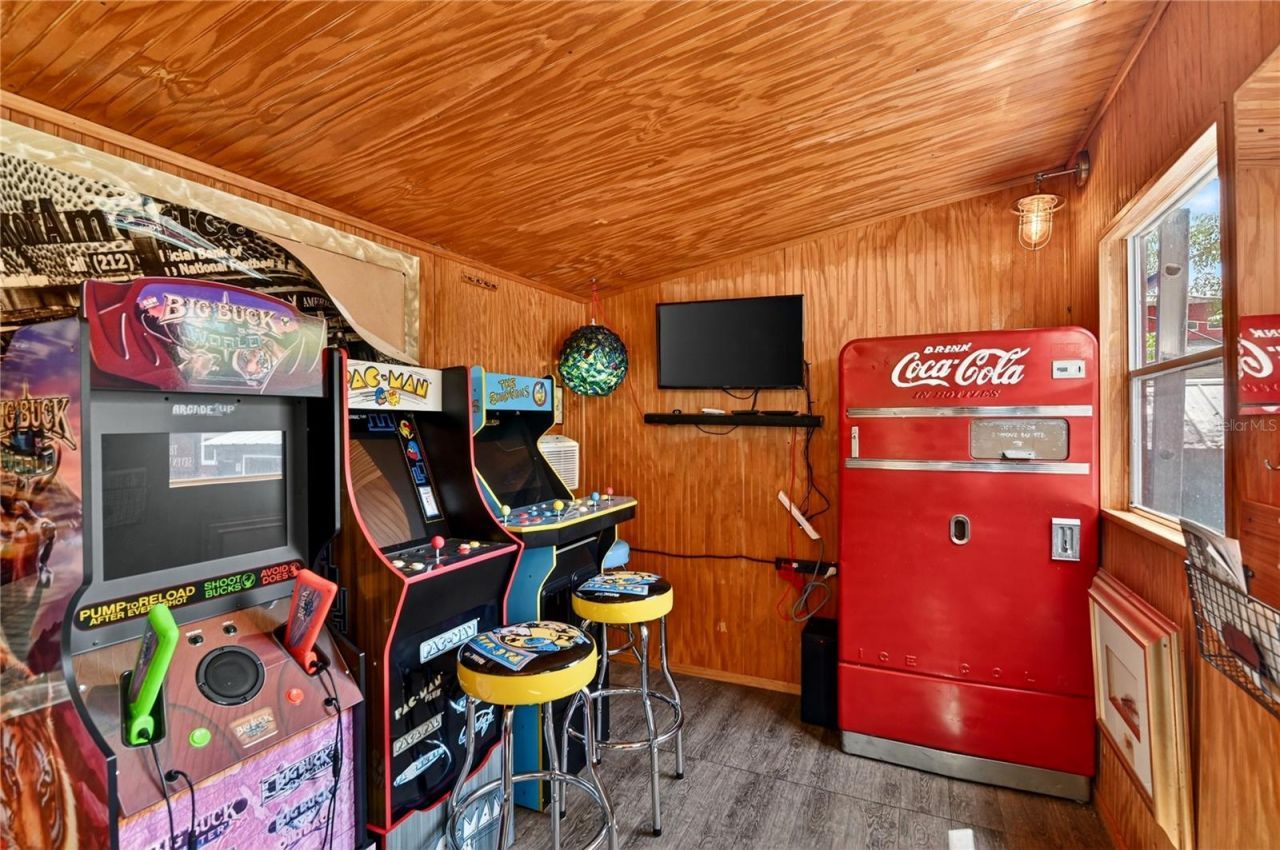 3717 Laughlin Road, Zellwood, FL 32798 Photo