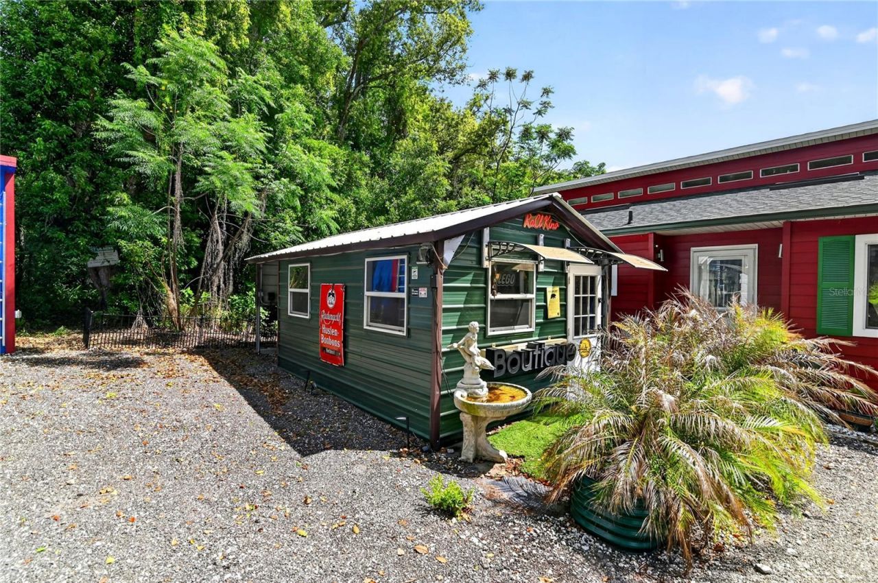 3717 Laughlin Road, Zellwood, FL 32798 Photo