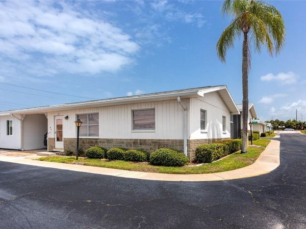 12400 PARK BOULEVARD , Unit 417, SEMINOLE, FL 33772