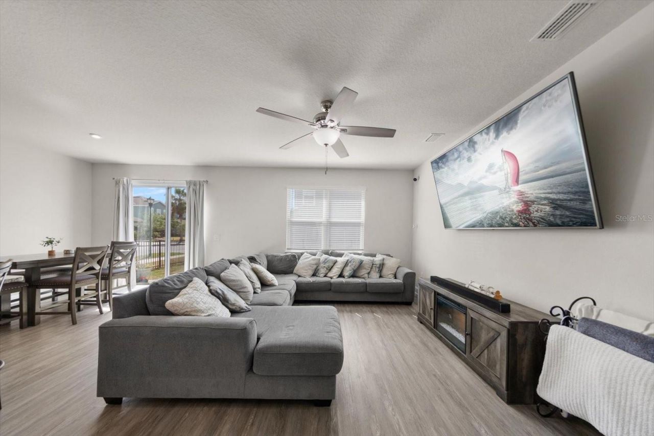 12353 Blue Pacific Drive, Riverview, FL 33579 Photo