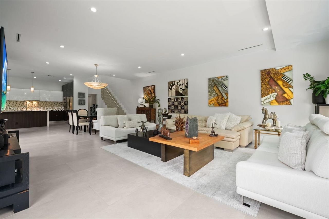 5735 SW 35th St, Miami, FL 33155 Photo