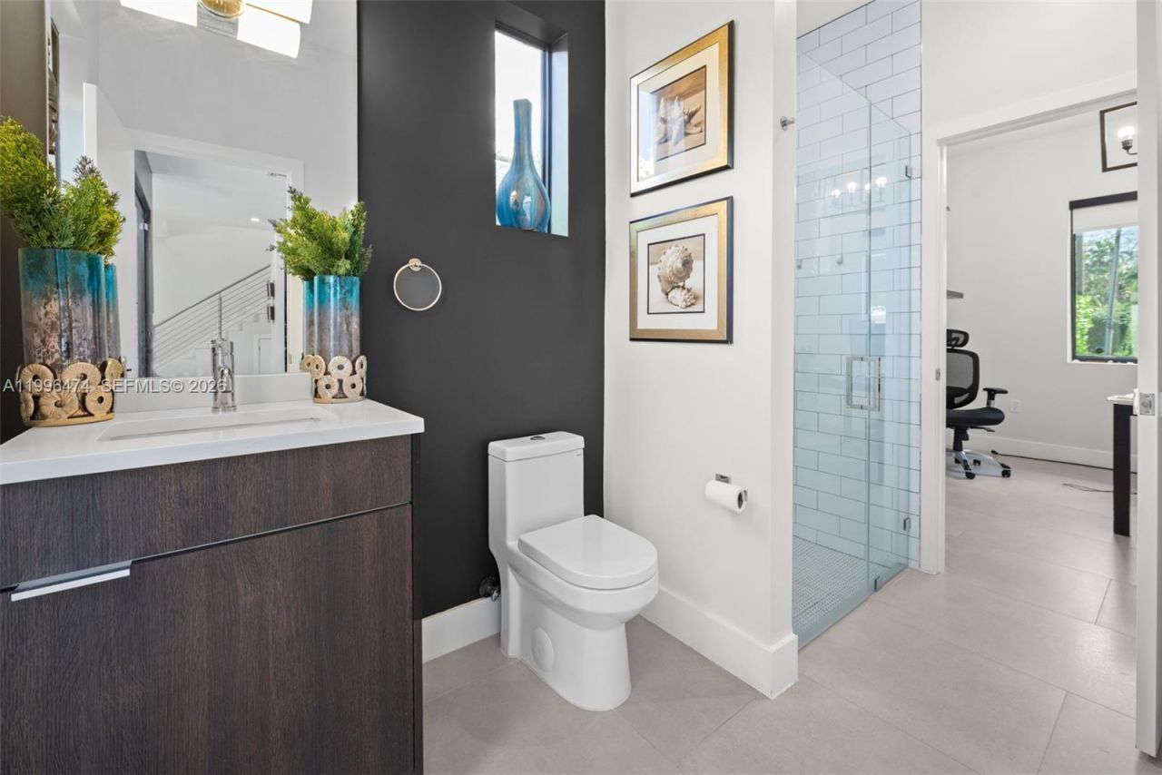 5735 SW 35th St, Miami, FL 33155 Photo