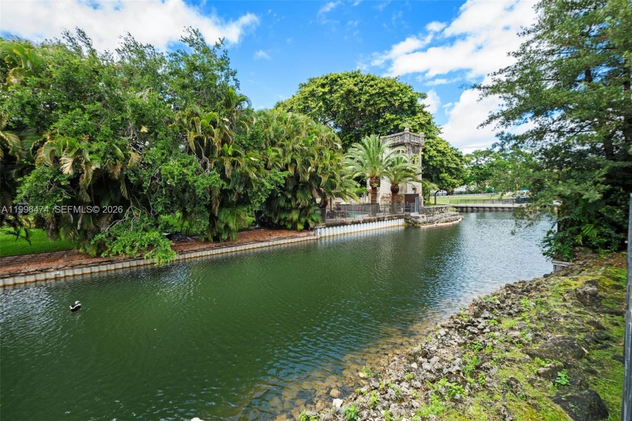 5735 SW 35th St, Miami, FL 33155 Photo