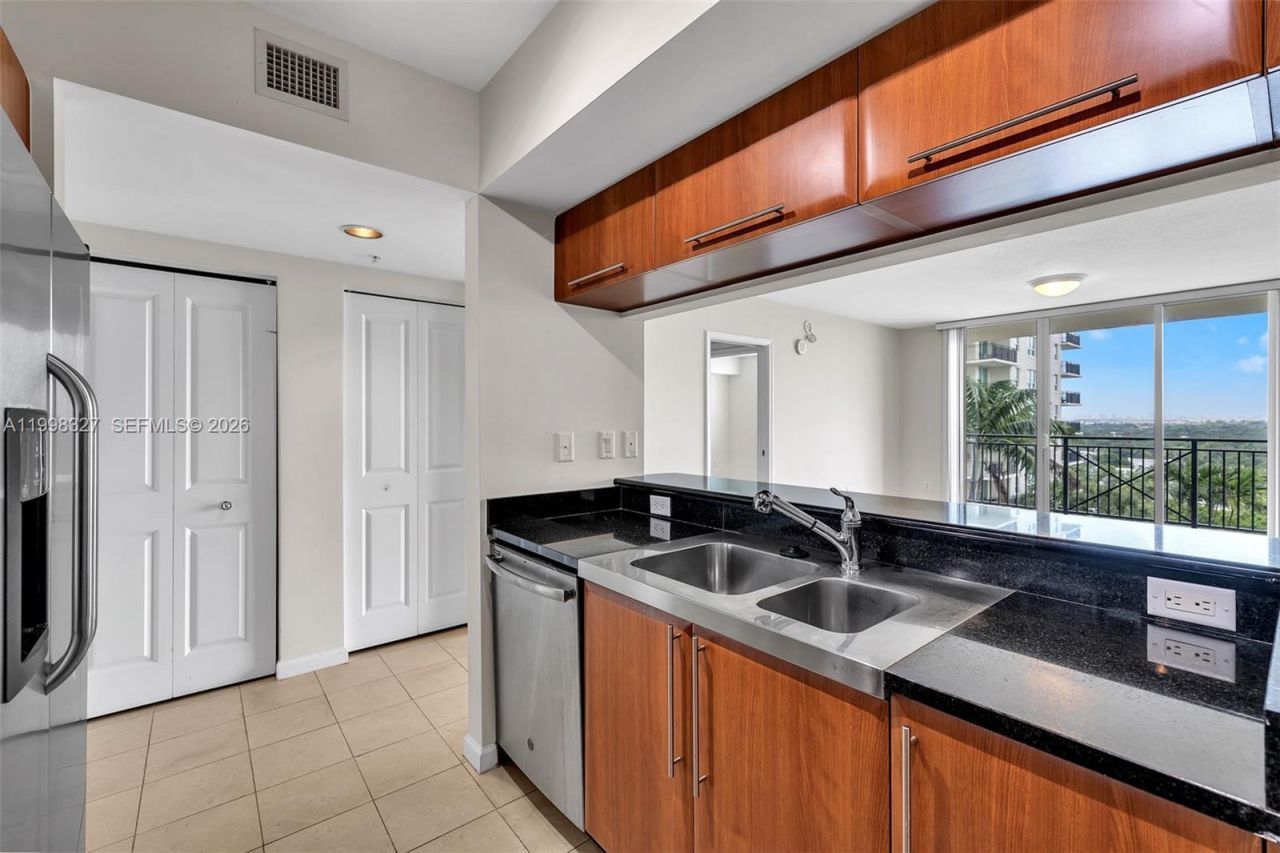 610 W Las Olas Blvd, Unit 1121N, Fort Lauderdale, FL 33312 Photo