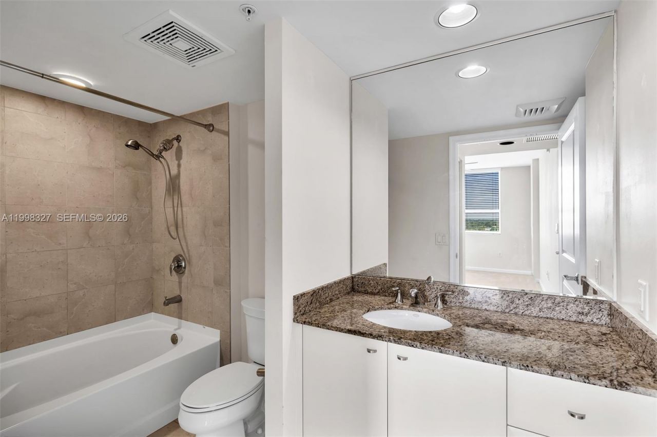 610 W Las Olas Blvd, Unit 1121N, Fort Lauderdale, FL 33312 Photo