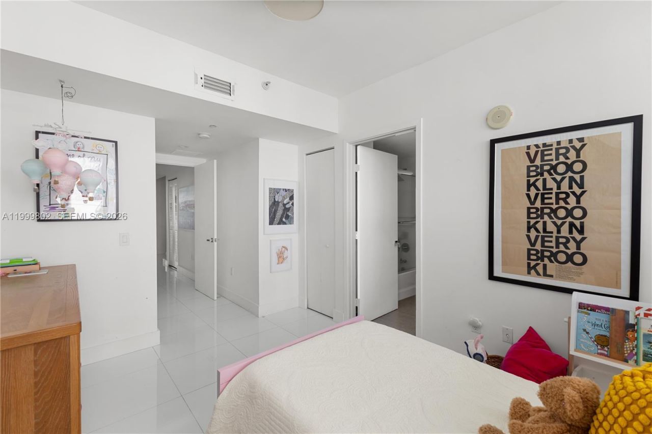 7935 East Dr, Unit 803, North Bay Village, FL 33141 Photo