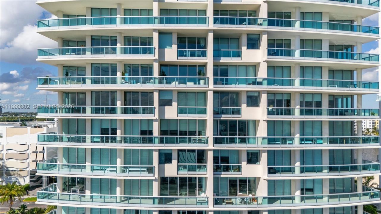 7935 East Dr, Unit 803, North Bay Village, FL 33141 Photo