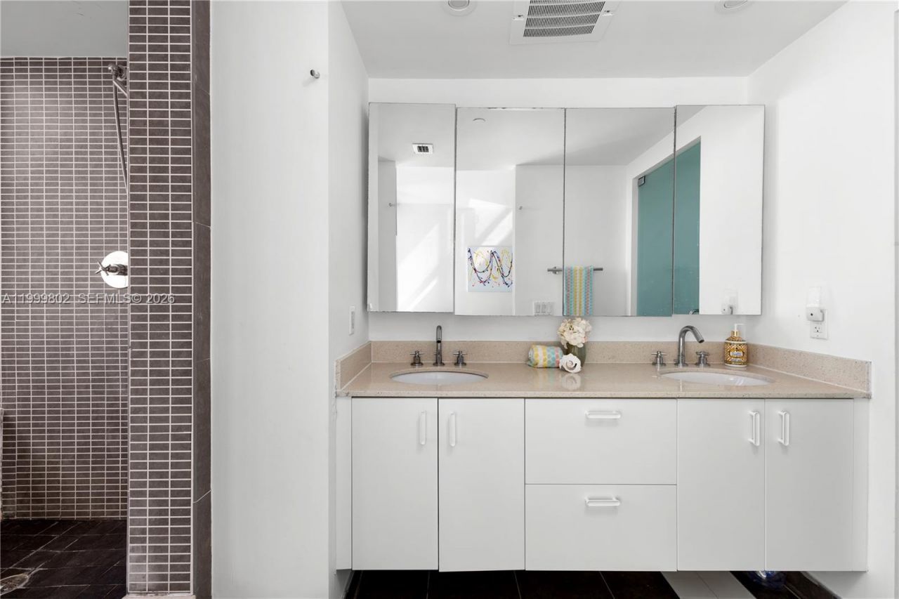 7935 East Dr, Unit 803, North Bay Village, FL 33141 Photo