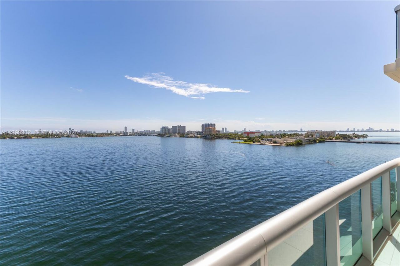 7935 East Dr, Unit 803, North Bay Village, FL 33141 Photo