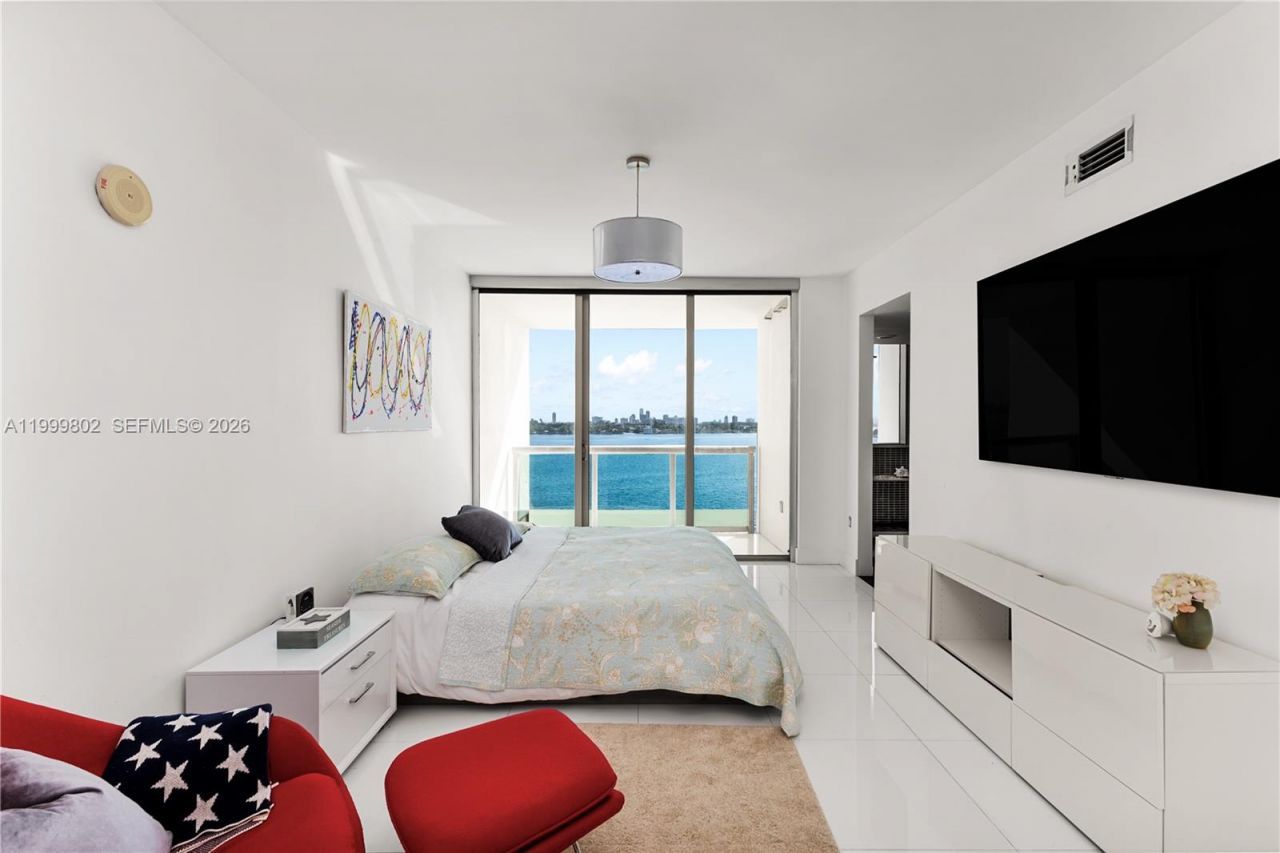 7935 East Dr, Unit 803, North Bay Village, FL 33141 Photo