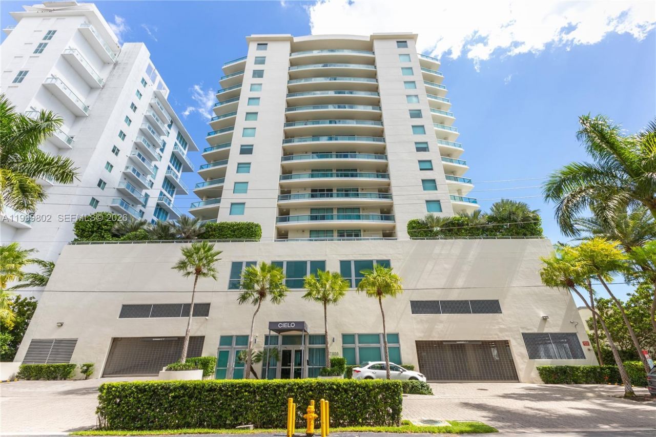 7935 East Dr, Unit 803, North Bay Village, FL 33141 Photo
