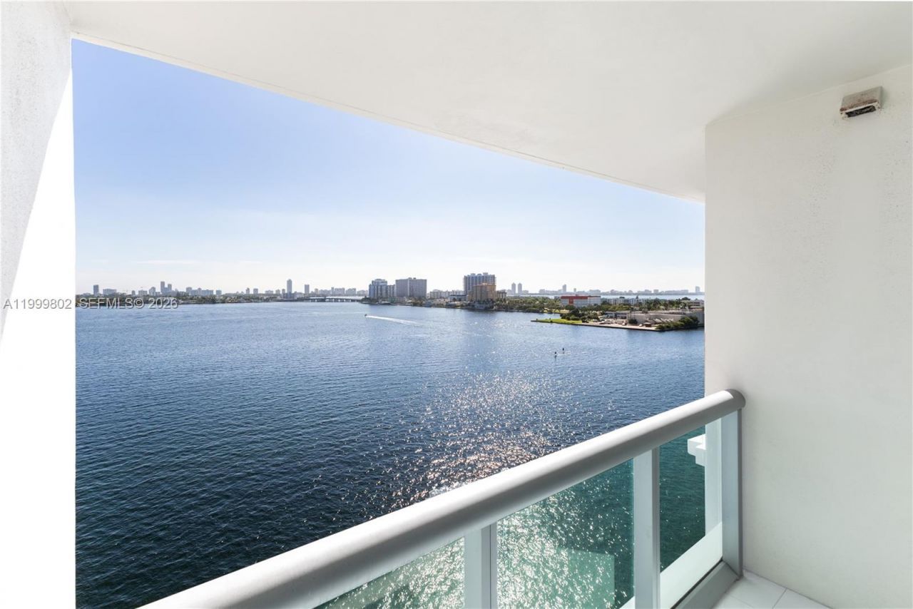 7935 East Dr, Unit 803, North Bay Village, FL 33141 Photo