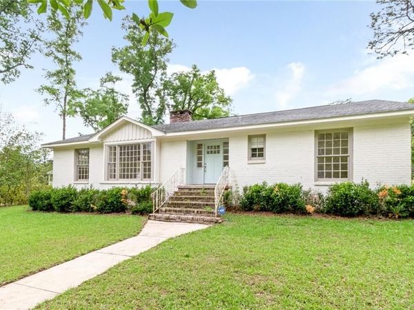 4 Turnout Lane, Mobile, AL 36608