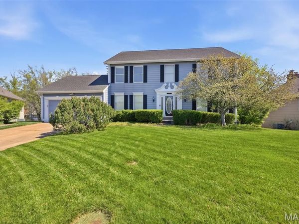 1823 York Ridge Court, Chesterfield, MO 63017