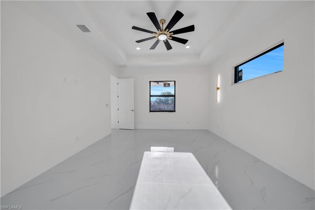 2020 Santa Barbara Blvd N, Cape Coral, FL 33993 Photo