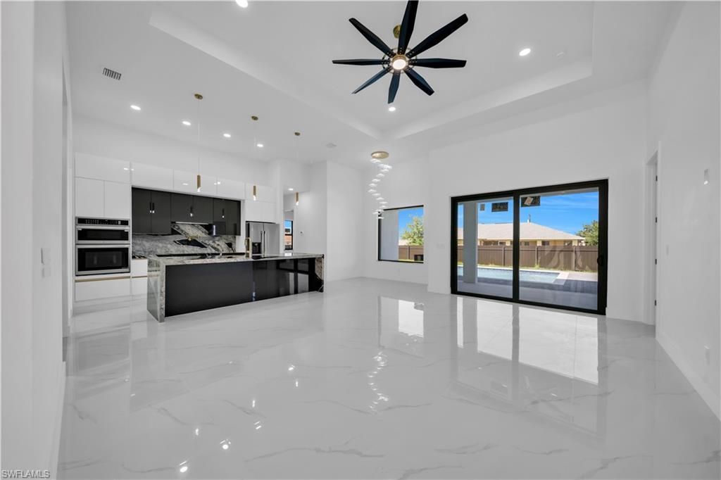 2020 Santa Barbara Blvd N, Cape Coral, FL 33993 Photo