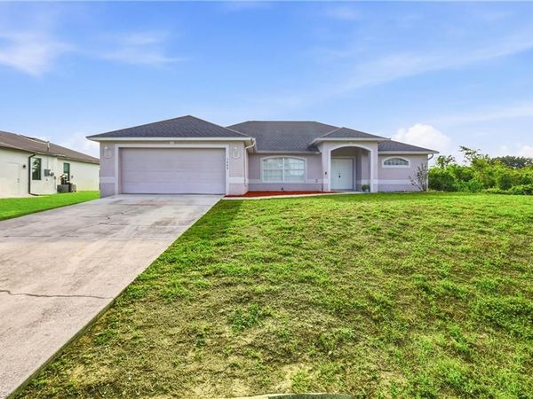 1403 Curtis AVE S, LEHIGH ACRES, FL 33976