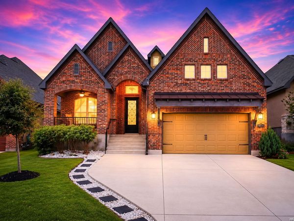 8514 Glass Gem Dr, San Antonio, TX 78249