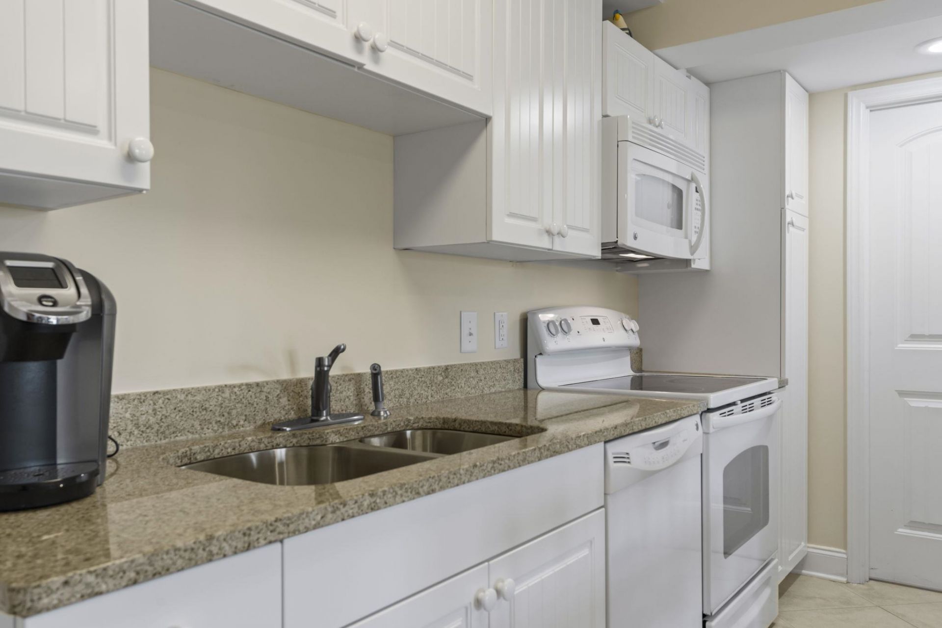 14290 Ocean Hwy. Photo 12