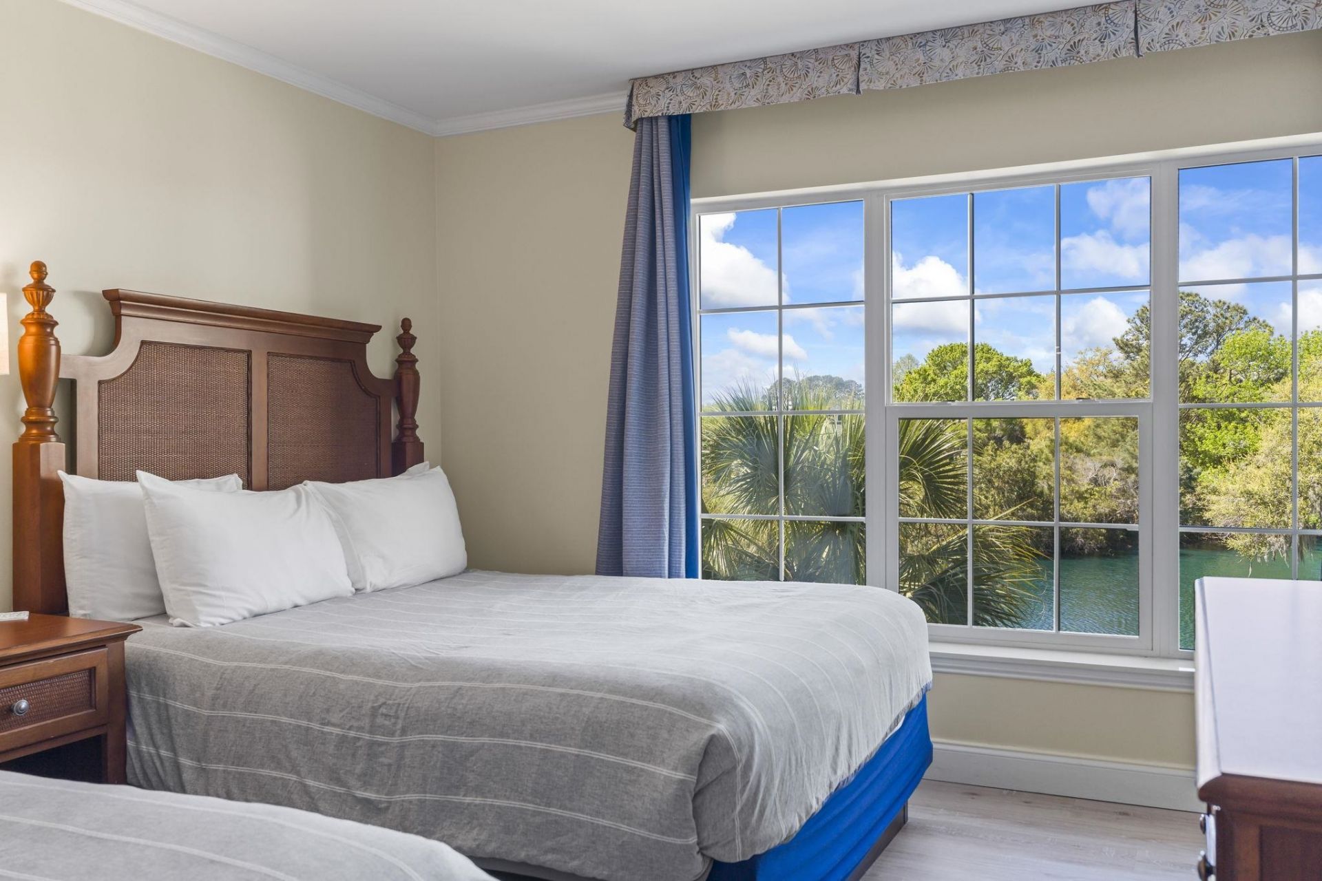 14290 Ocean Hwy. Photo 17