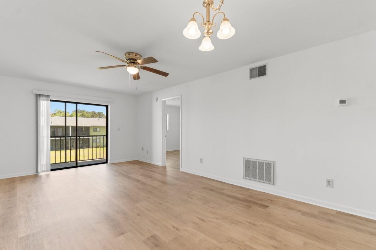 1301 Pridgen Rd. Photo 10