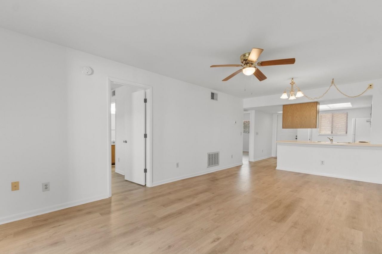 1301 Pridgen Rd. Photo 13