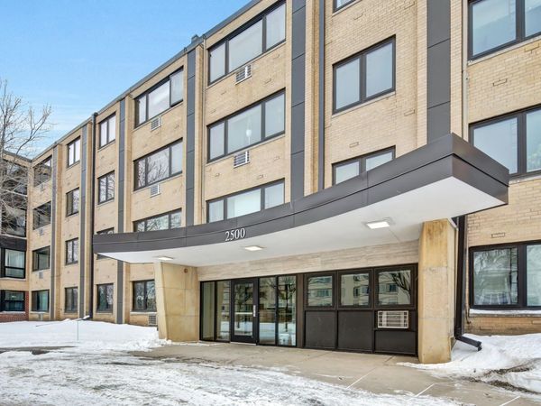 2500 Blaisdell Avenue, Unit 404, Minneapolis, MN 55404