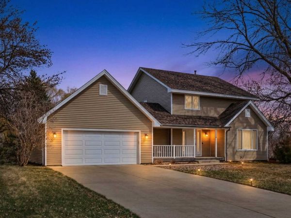 5580 Quinwood Lane N, Plymouth, MN 55442