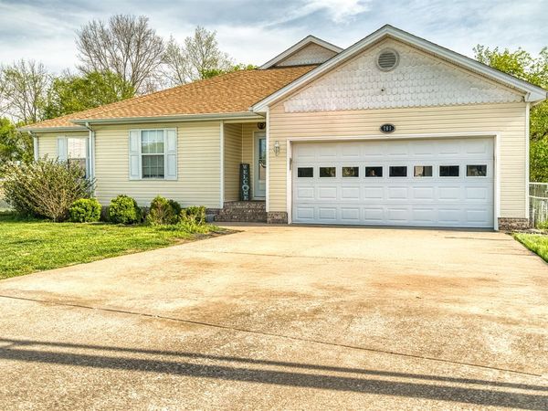 781 Claw Court , Hopkinsville, KY 42240