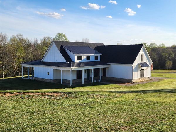 523 Burns Way , Glasgow, KY 42141