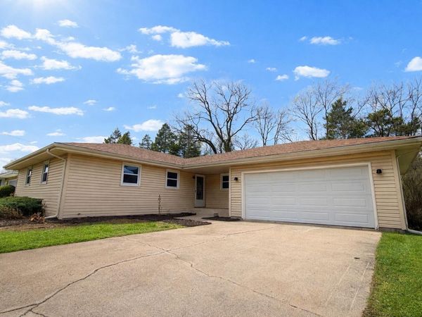 603 W 13th Street , La Porte, IN 46350