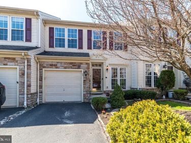 82 BROOKVIEW LANE, POTTSTOWN, PA 19464