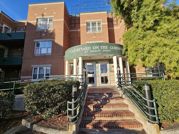 10 Pleasant St, Unit 115, Lynn, MA 01902