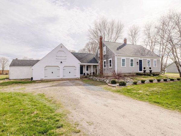 1053 Tremont St, Dighton, MA 02764