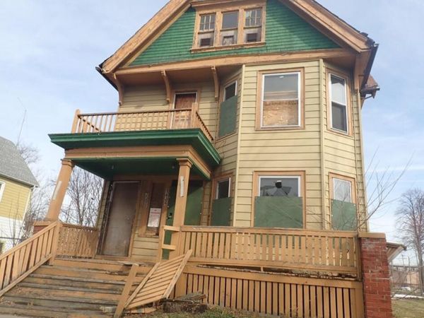 1406 W Clarke STREET, Unit 1408, Milwaukee, WI 53206