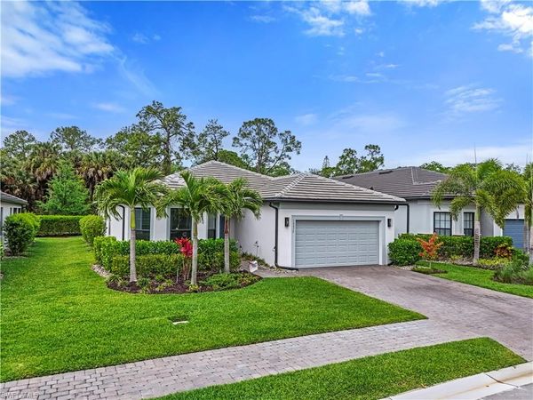 10475 Ventana LN, NAPLES, FL 34120