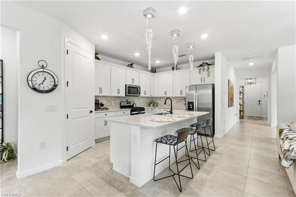 10475 Ventana Ln, Naples, FL 34120 Photo