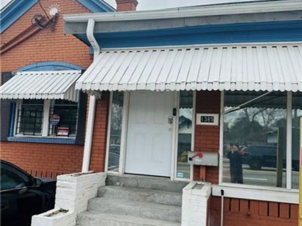 1385 Metropolitan Parkway SW, Atlanta, GA 30310