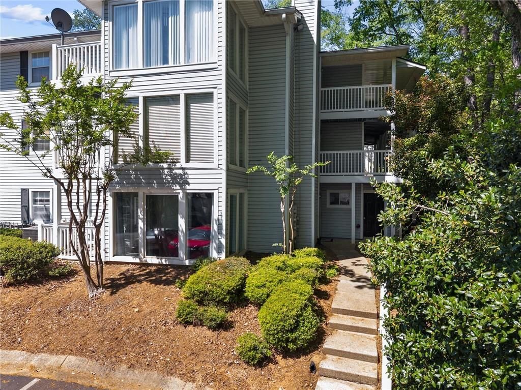 1610 Raleigh Circle Se, Marietta, GA 30067 Main Photo