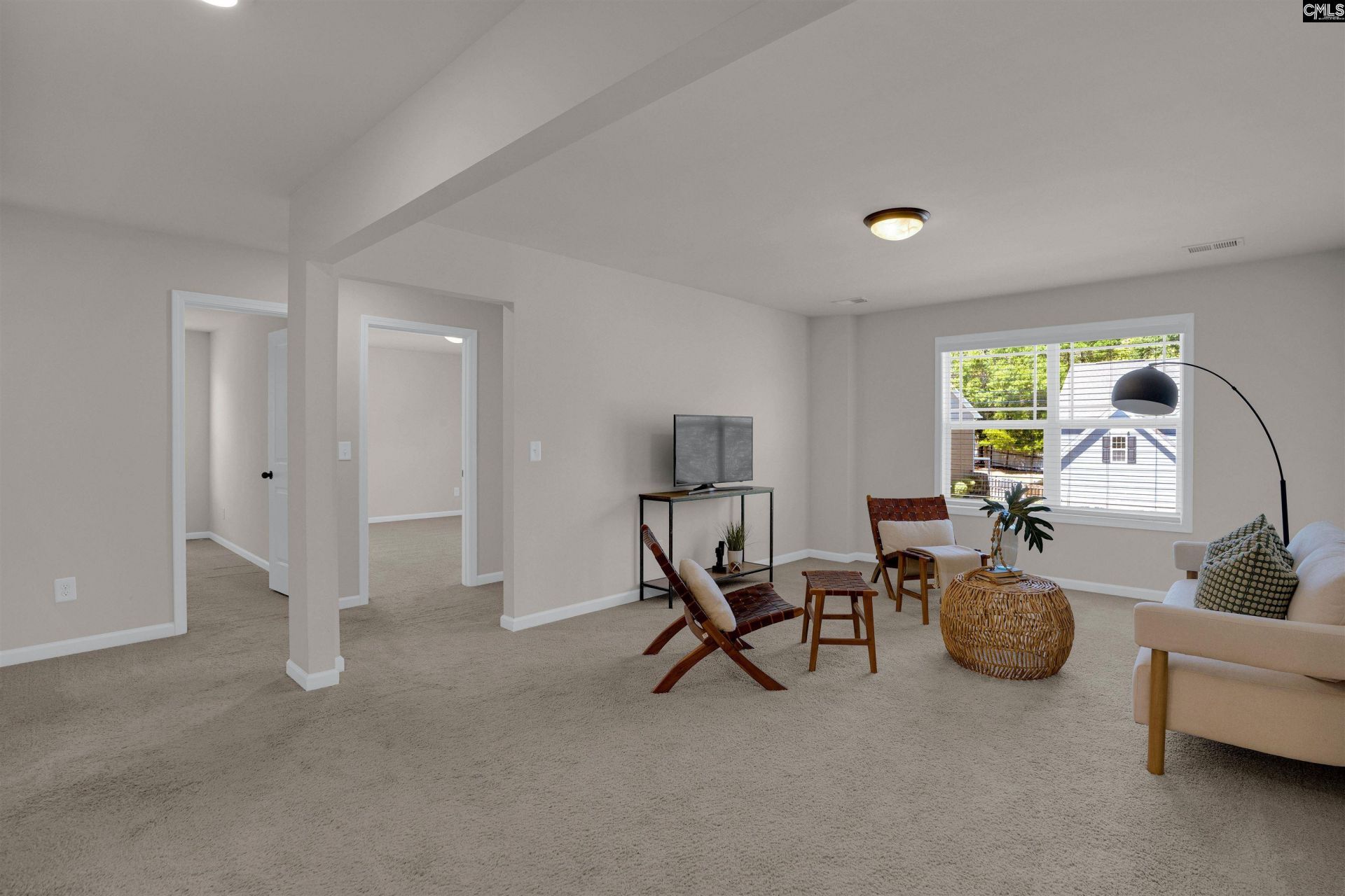 213 Goldenfluke Drive Photo 15