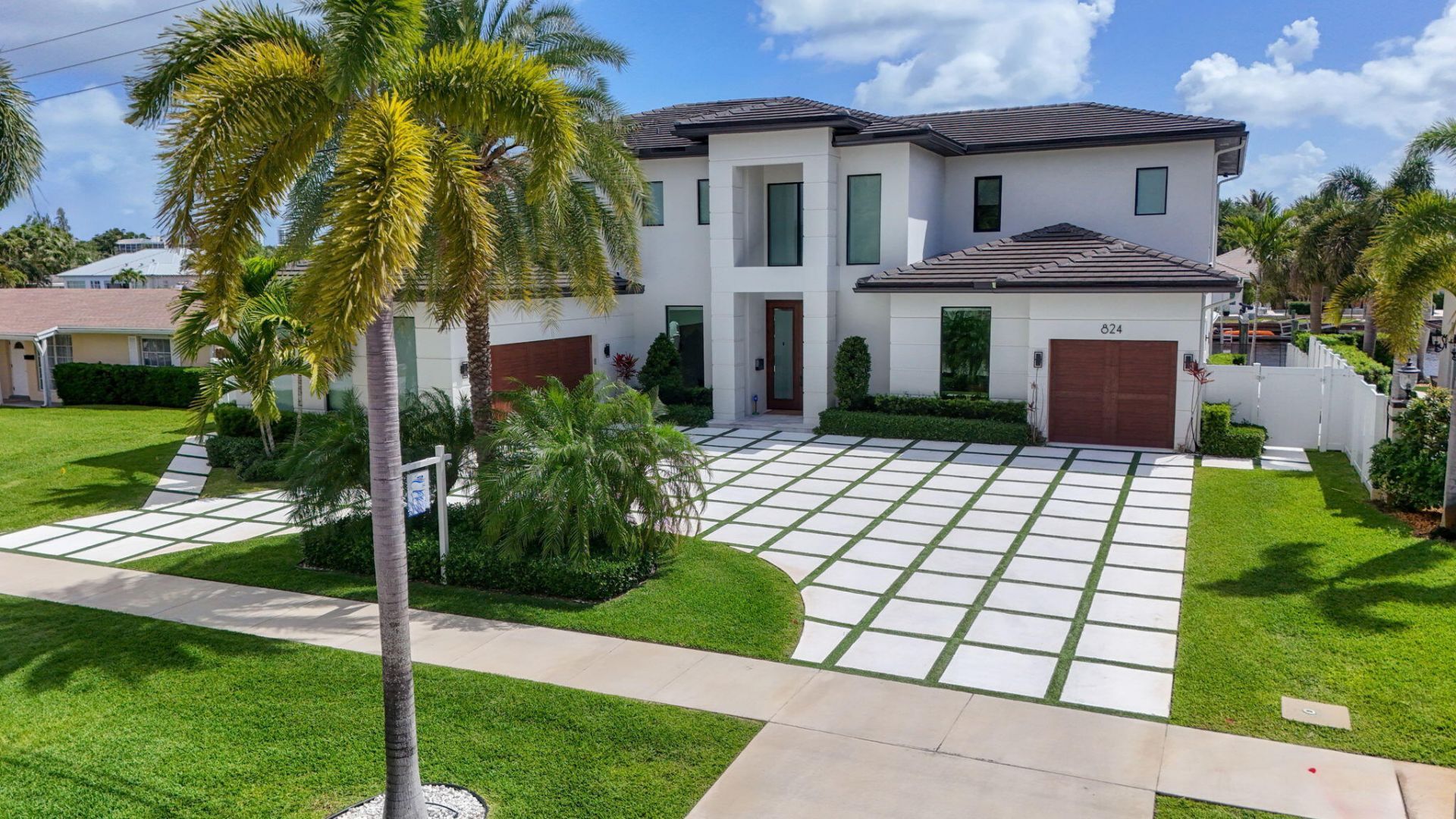824 Shore Drive, North Palm Beach, FL 33408 Photo